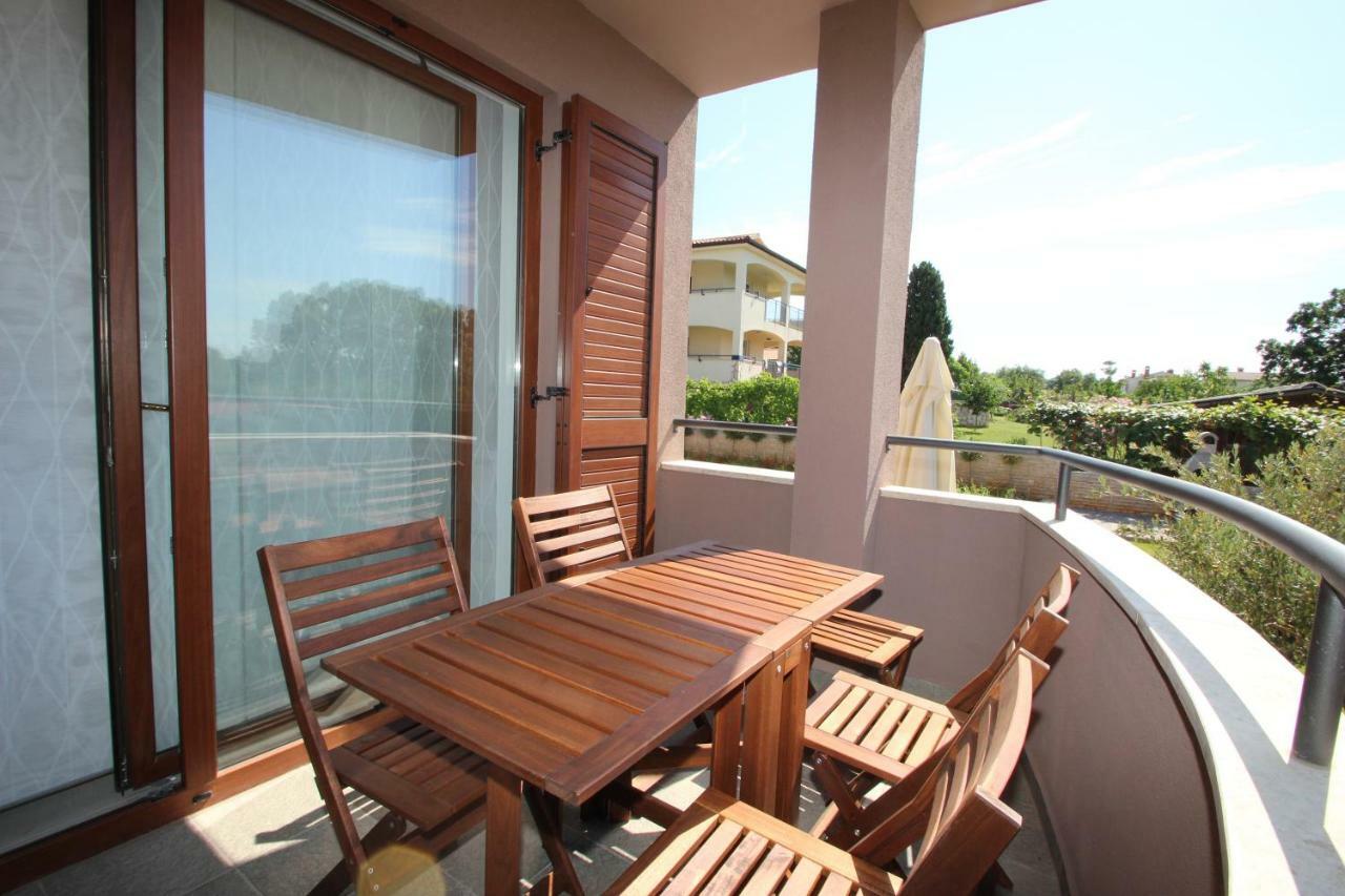 Villa Dora Vabriga Тар Экстерьер фото