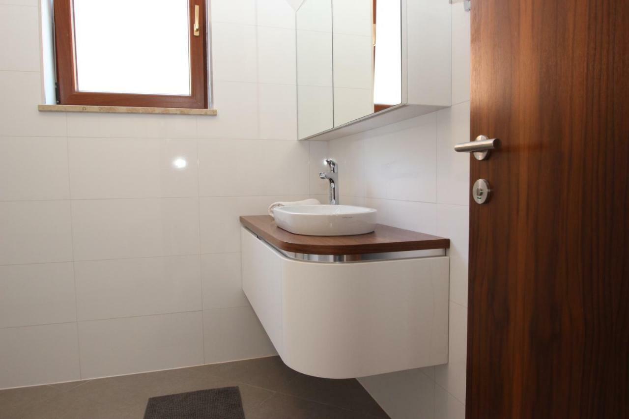 Villa Dora Vabriga Тар Экстерьер фото
