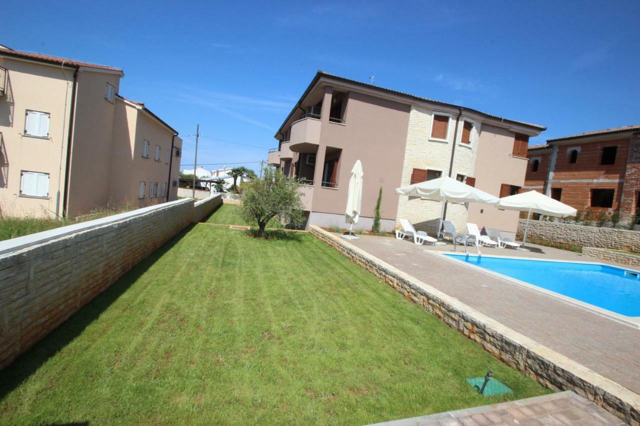 Villa Dora Vabriga Тар Экстерьер фото